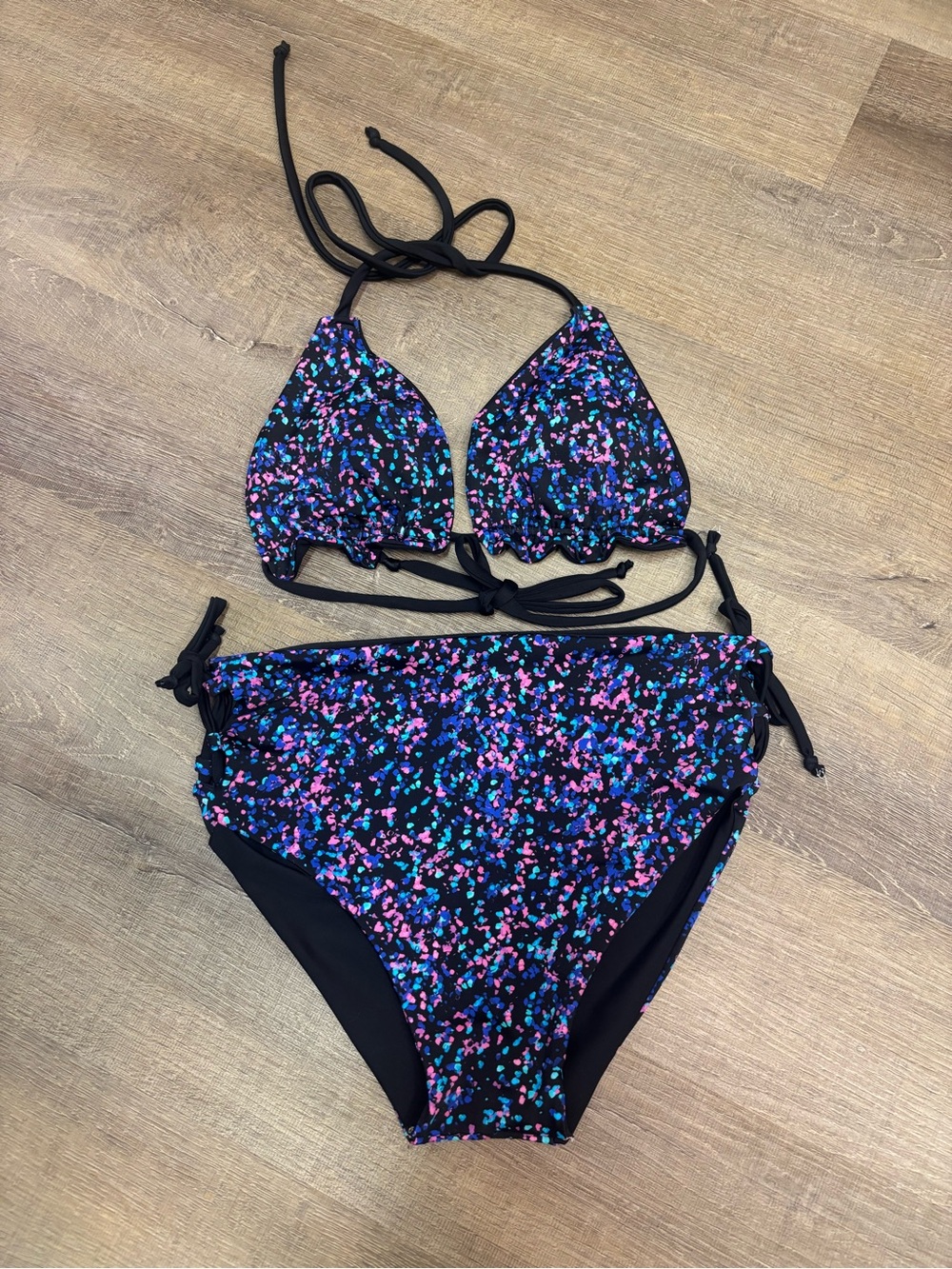 bikini set mid rise bottoms retro